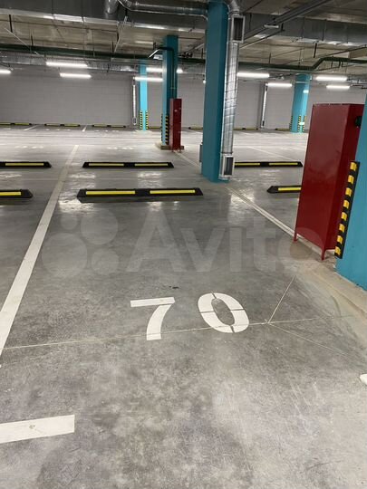 Машиноместо, 14 м²