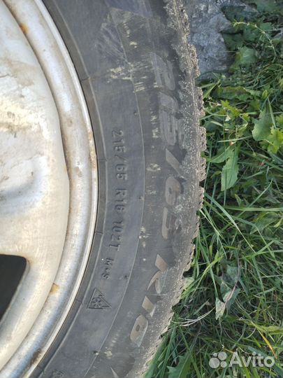 Pirelli Winter Ice Zero 5/65 R16 26L