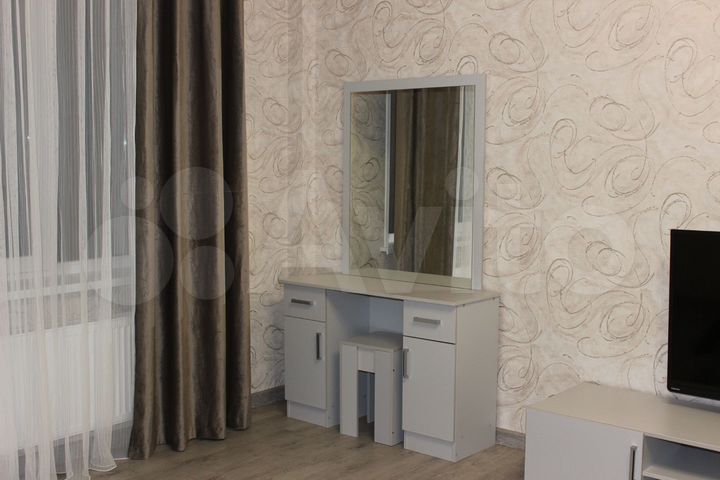2-к. квартира, 86 м², 7/10 эт.
