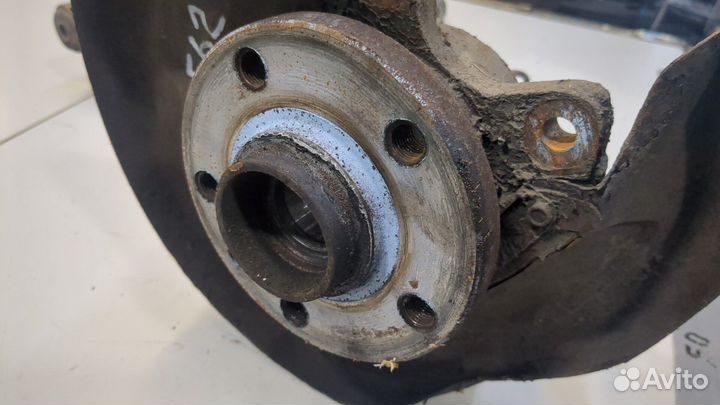 Ступица (кулак, цапфа) Volkswagen Sharan, 2003