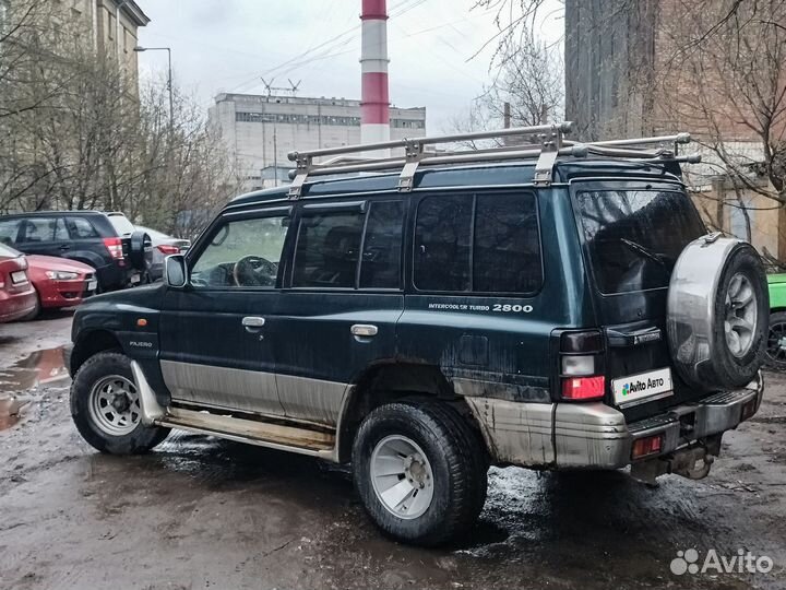 Mitsubishi Pajero 2.8 AT, 1999, 290 000 км