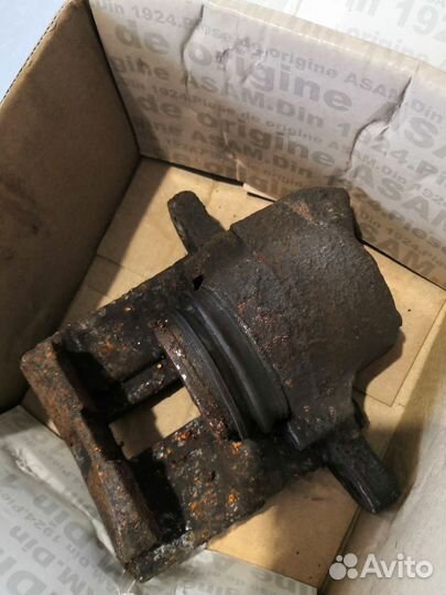 Тормозные суппорта lucas на Логан