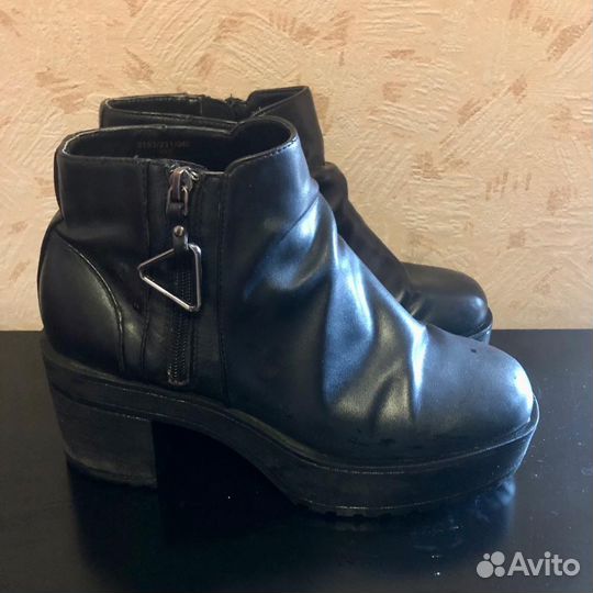 Ботильоны Bershka Испания