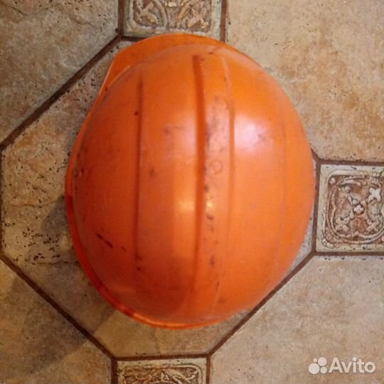 Каски и шлемы СССР