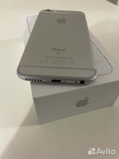 iPhone 6S, 16 ГБ