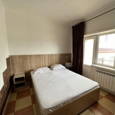 Турист (бывш. Киев)