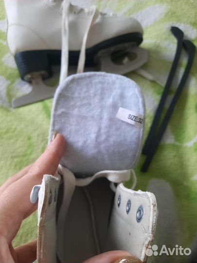 Коньки фигурные Размер 32