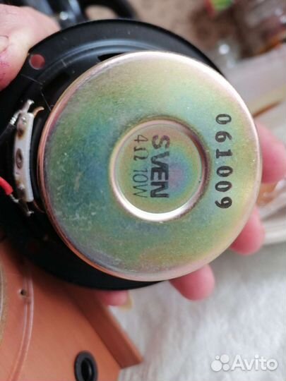 Колонки Sven, 4 Ом, 10 Ватт, тылы