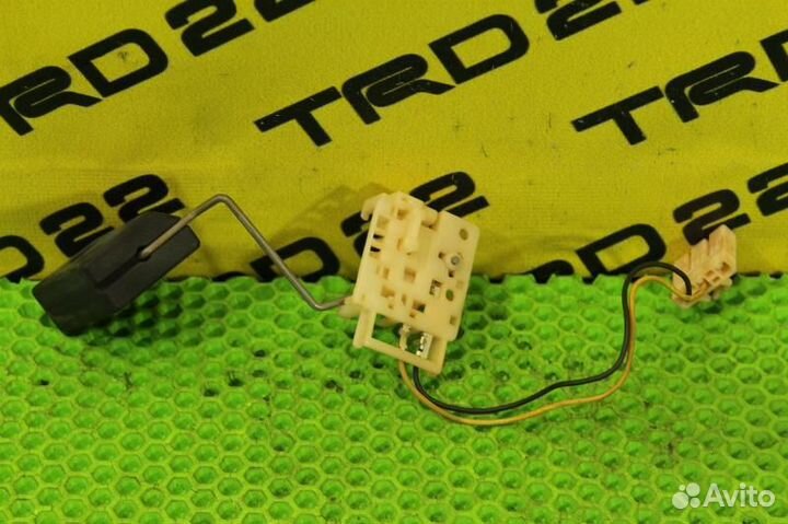 Датчик уровня топлива Honda Fit GD1 L13A 2004