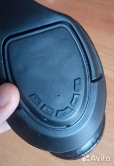 Беспроводные наушники