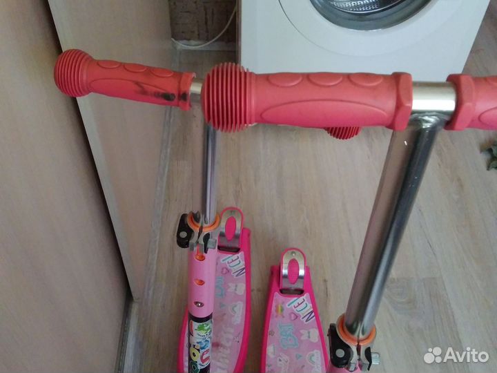 Самокаты для девочек трёхколёсные