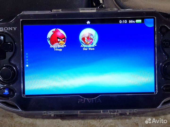 PS Vita прошитый. 3000 игр