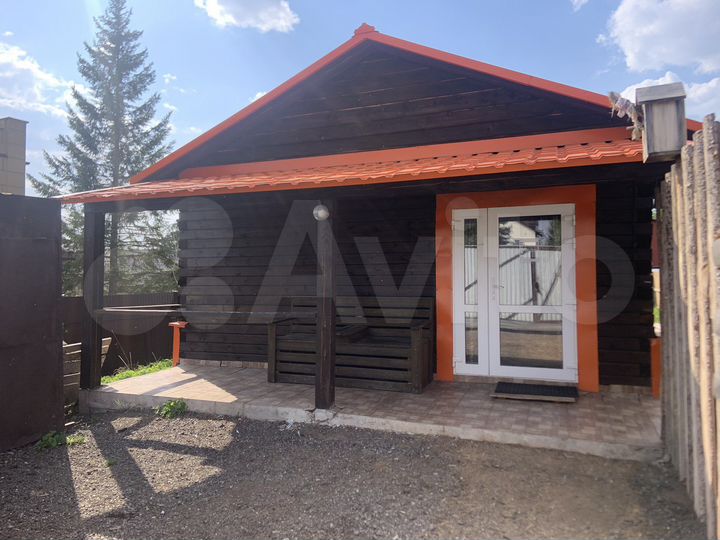 Дом 36 м² на участке 5 сот.