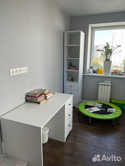Детский письменный стол