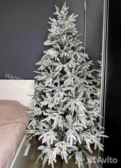 Елка искусственная