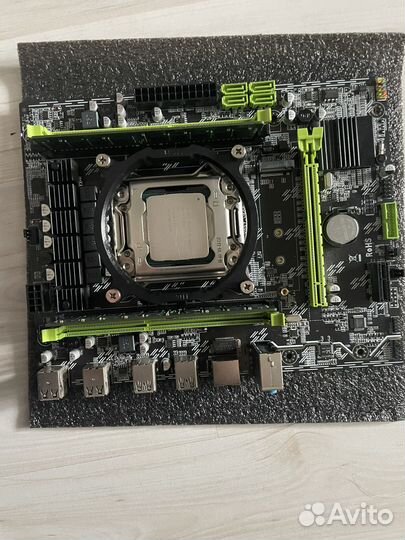 Материнская плата с процессором 2666 v3