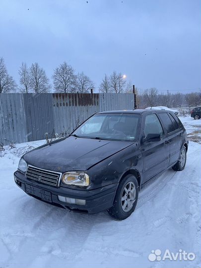 Volkswagen Golf 1.6 МТ, 1997, 183 000 км