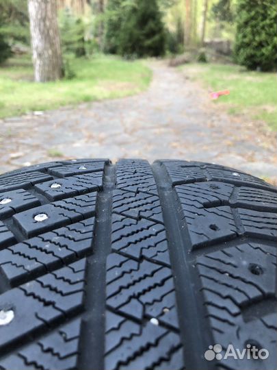 Continental ContiWinterViking 2 245/50 R18 100T