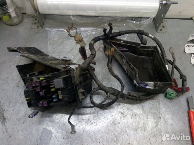 Блок предохранителей Subaru Legacy Outback B13