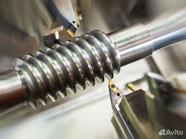 Токарь-универсал