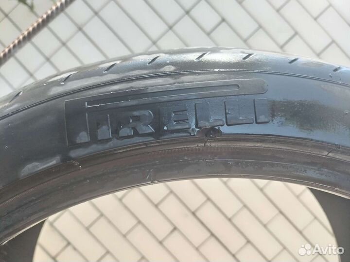 Pirelli P Zero 275/35 R20
