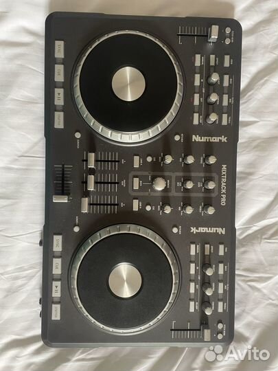 Dj контроллер numark mixtrack