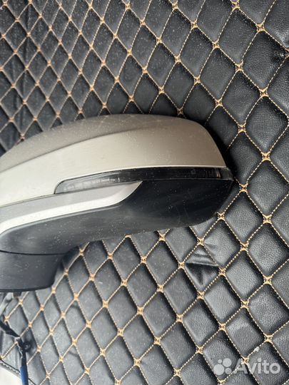 Зеркало левое Москвич 3 8210100U3400