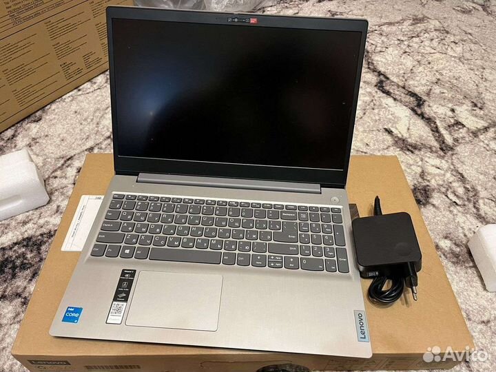 Новый Lenovo IdeaPad 3 15ITL05 IPS I3 ssd 256 8Gb