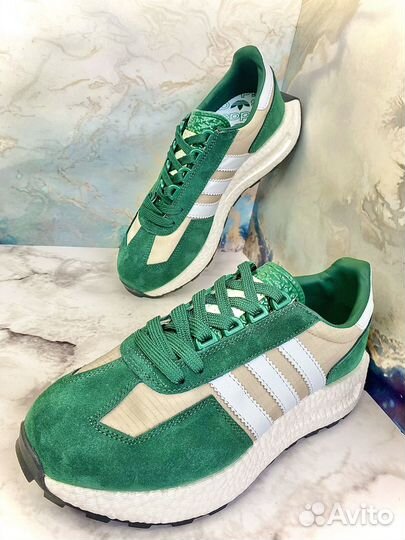 Кроссовки Adidas Retropy e5