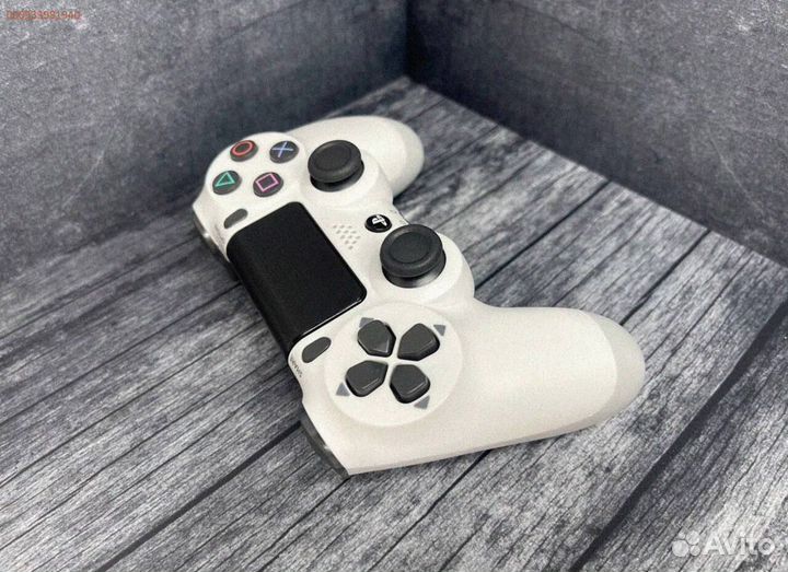 Геймпад DualShock 4