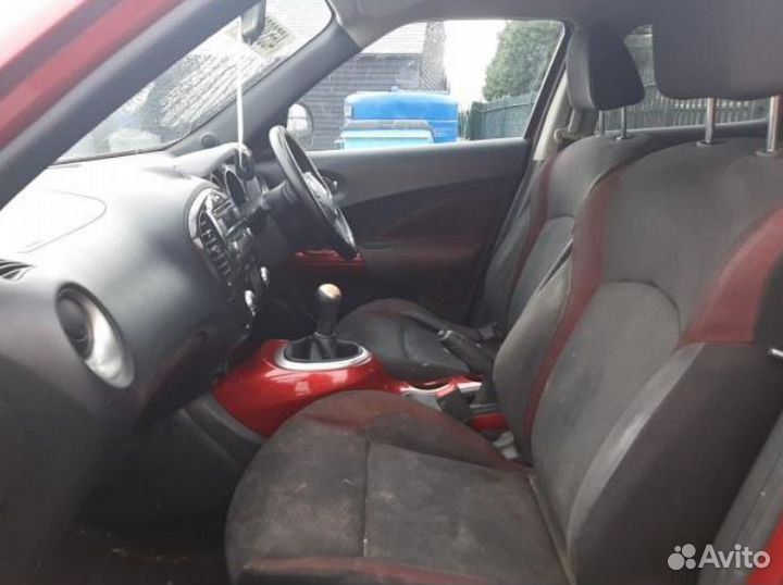 Разбор Ниссан Жук F-15 I 2011 года 1,6