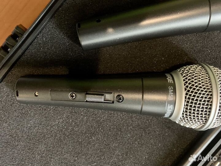 Микрофоны Shure sm58 в кейсе