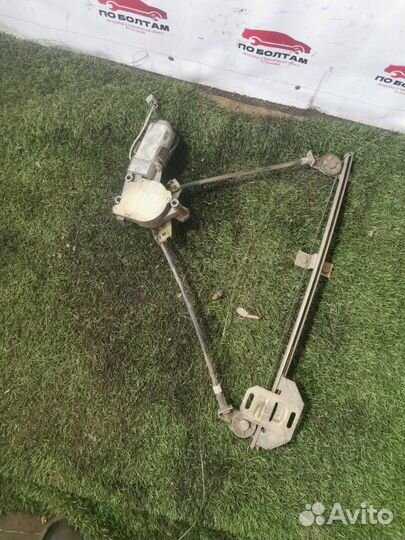 Стеклоподъемный механизм передний правый Лада 2112