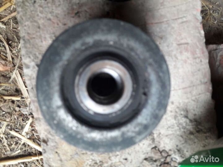 Шкив генератора