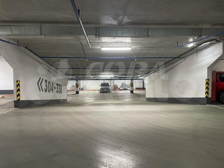 Машиноместо, 16 м²