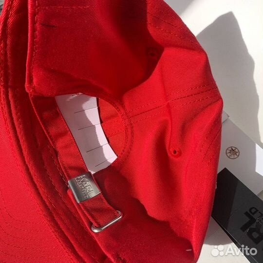 Кепки karl lagerfeld