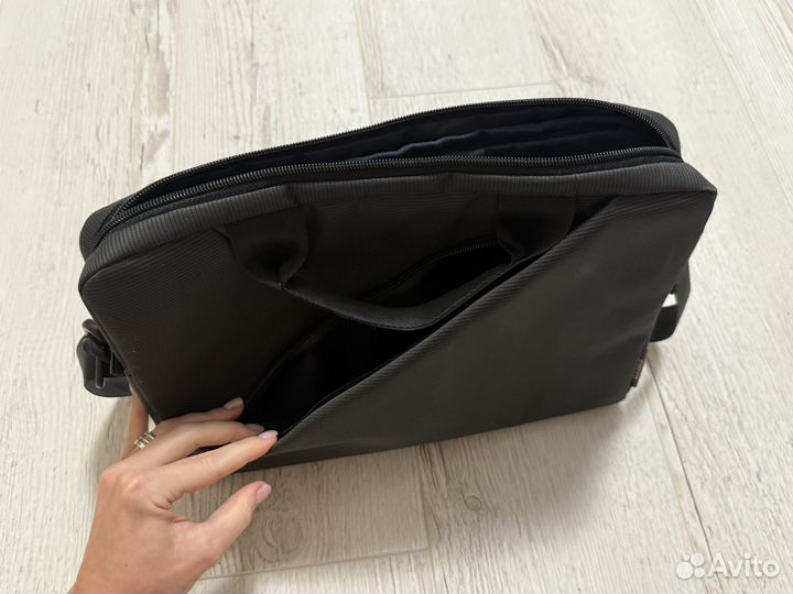 Сумка для ноутбука 15'6 Rivacase