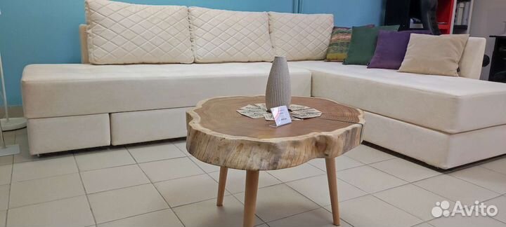 Стол из слеба