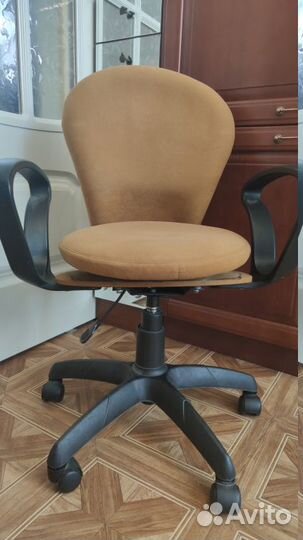 Крутая вещь, для осанки Компьютерное кресло