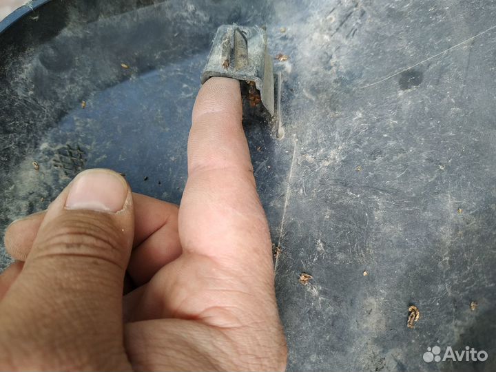 Накладка на задний бампер Renault Duster 2015