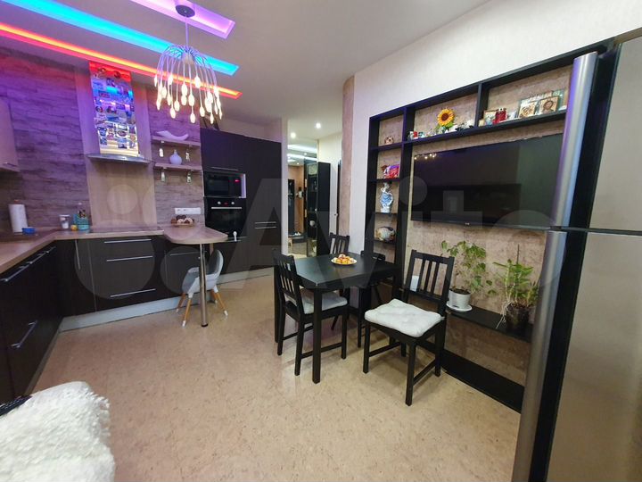 2-к. квартира, 65 м², 15/17 эт.