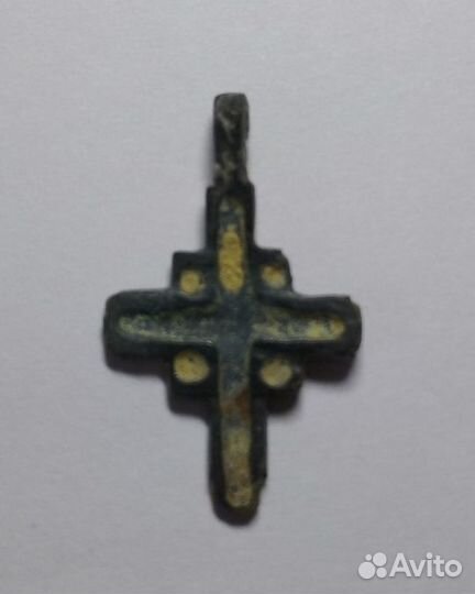 Крест с эмалью 11-13 век R6 Прямоугольноконечный