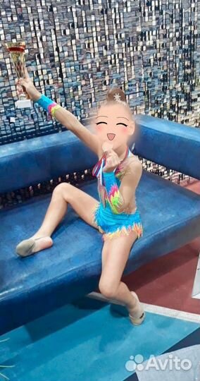 Купальник х/г рост 120-132 с украшением в подарок