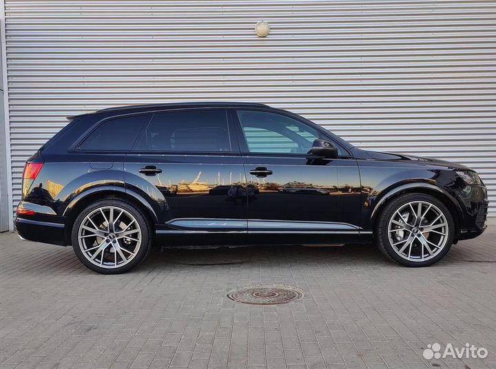 Audi Q7 3 AT, 2017, 181 140 км