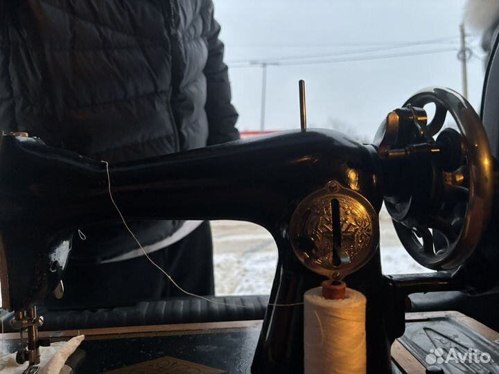 Швейная машина подольск ручная СССР