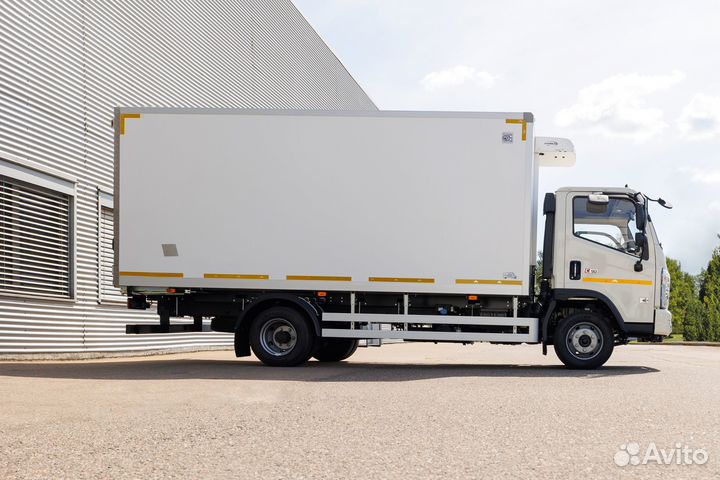 Изотермический фургон 28 м³ Forland 8, 2024