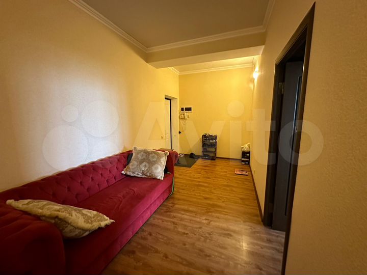 3-к. квартира, 103 м², 4/13 эт.
