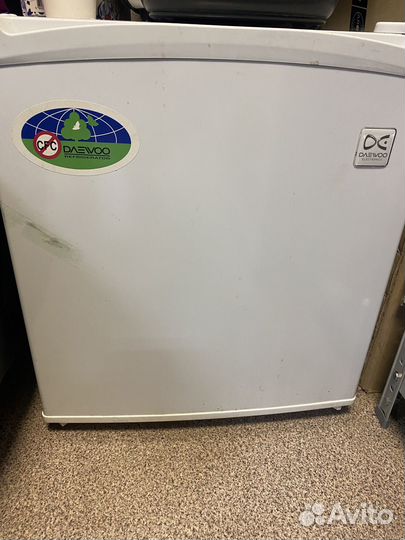 Холодильник daewoo