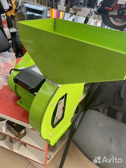 Крупорушка кормоизмельчитель мс 3 мощная