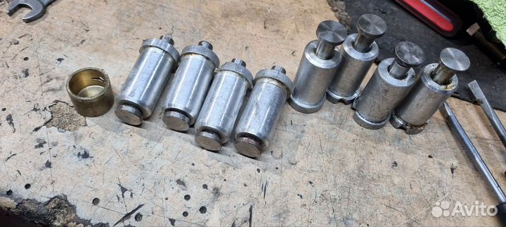 Запчасти на мотоцикл Урал